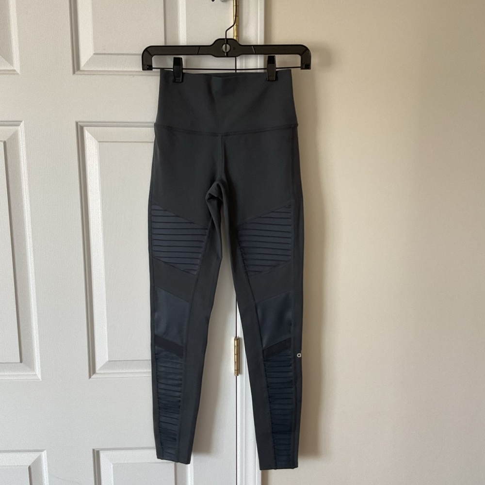ALO High-Waisted Moto Dark Gray Leggings